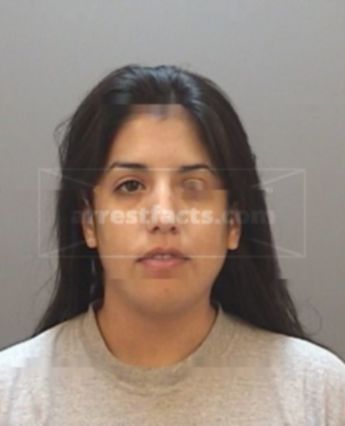 Holly Valenzuela