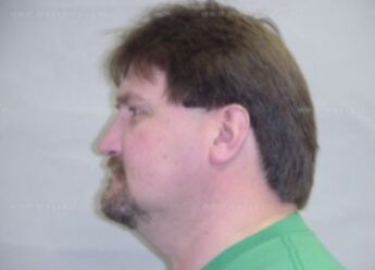 Gary L Laviolette