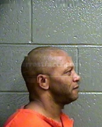 Everett D Dixon
