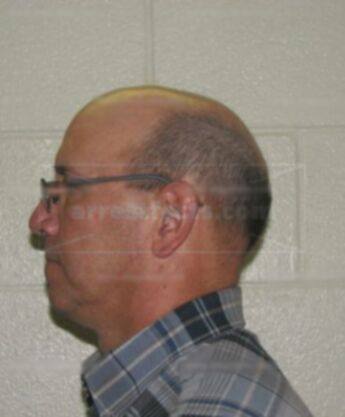 Larry J Crownhart