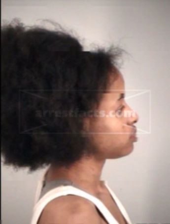 Lacandra Takia Thrower