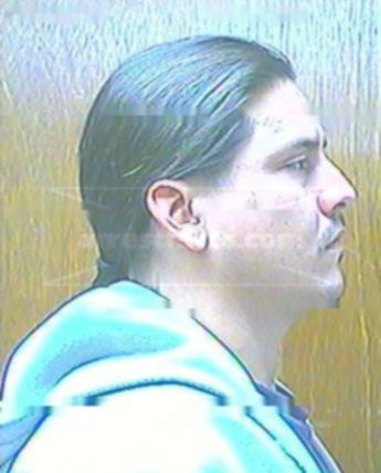 Everett R Gomez