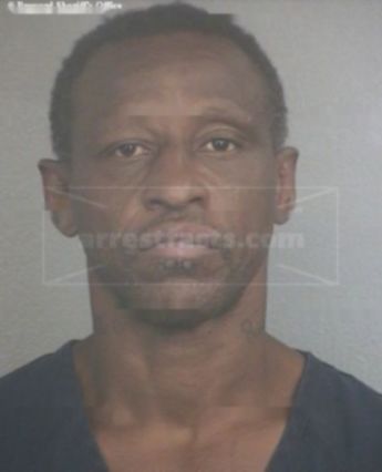 Christopher R Harris
