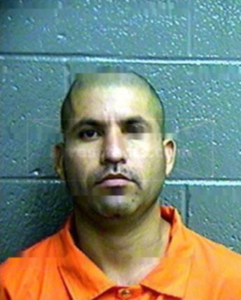 Roberto D Espinoza