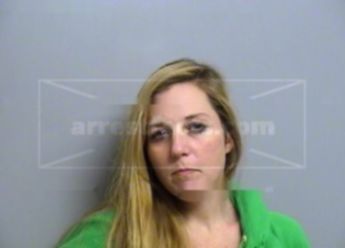 Jeanna D Edwards