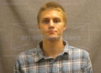 Tyler M Vinton