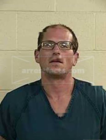 Jason Earl Oachs
