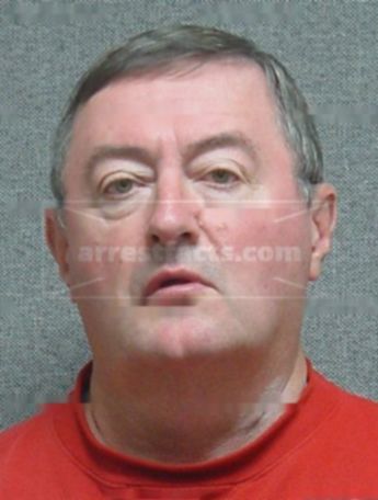 Stephen J Obrien
