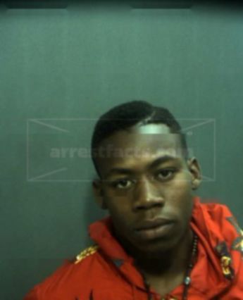 Bacari Clarence Berlis