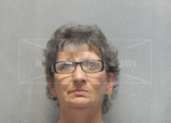 Linda L Sleeth