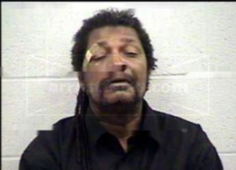 Chris Leroy Comer