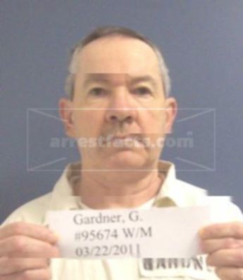 Gary W Gardner
