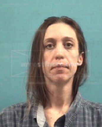 Leslie Nicole Dewitt