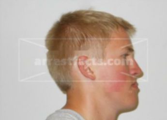 Travis J Leinonen