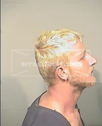Justin C Mccracken