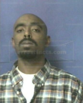 Lamar E Lee