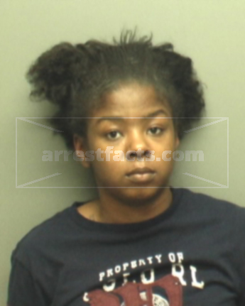 Alvinecia Deshay Mcquarter