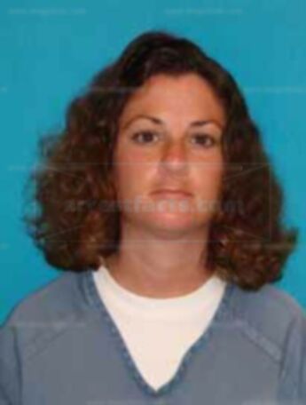 Jennifer R Weigle