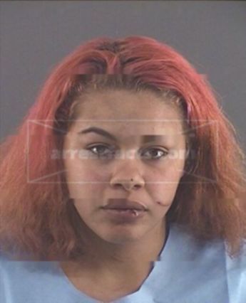 Chayla R Mcneal