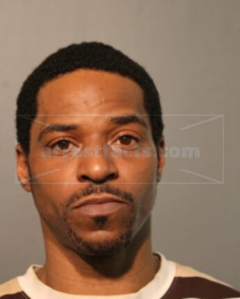 Twaun L Thomas