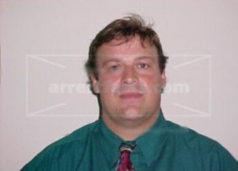Larry T Baldwin