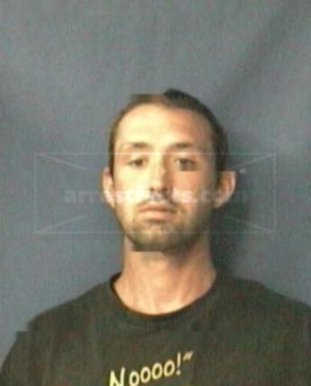 Dustin Mcdaris