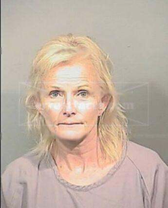 Deborah L Mckinney