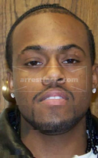 Johnathan L Giles