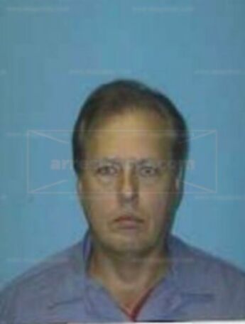 Michael Warren