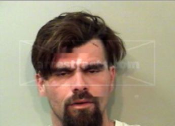 Everett L Nicholes