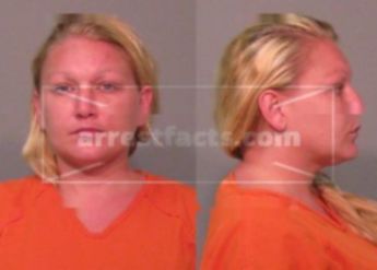 Loni Amber Lilly