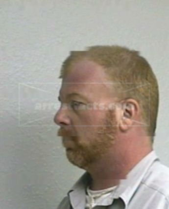 Thomas E Landreth