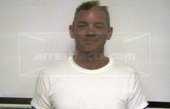 Alton J Starnes