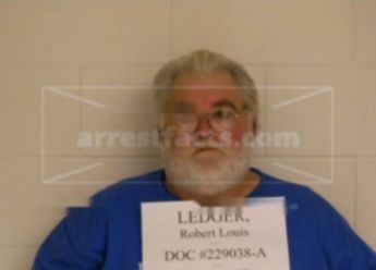 Robert L Ledger