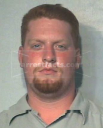 Scotty R Benton