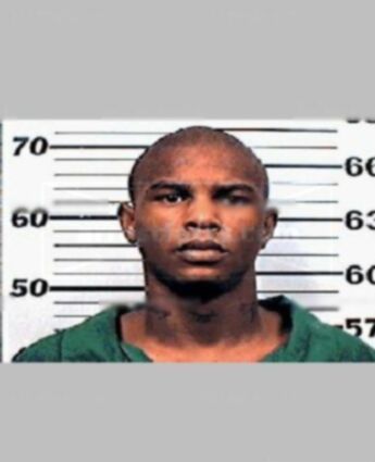 Tristan J Henry