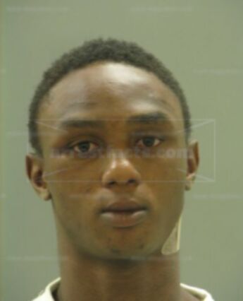 Kevis D Edwards