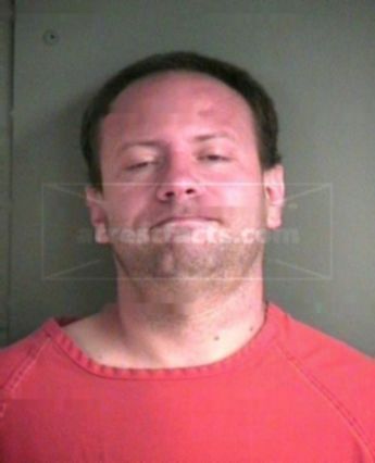 Wayne Thomas May