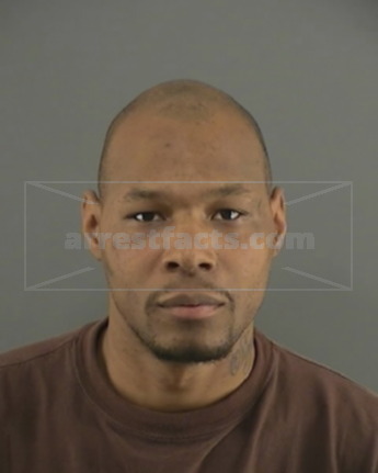 Deandre L Bobo