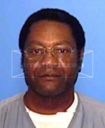 Ralph E Thomas