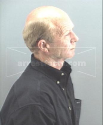 Benny Dewayne Holt