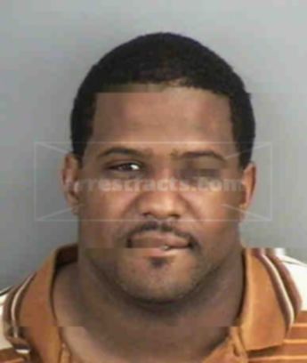 Najay R Hutchins