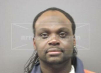 Michael Deshone Riggins