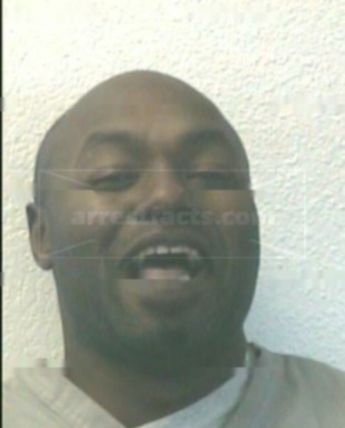 Antwon L Robinson
