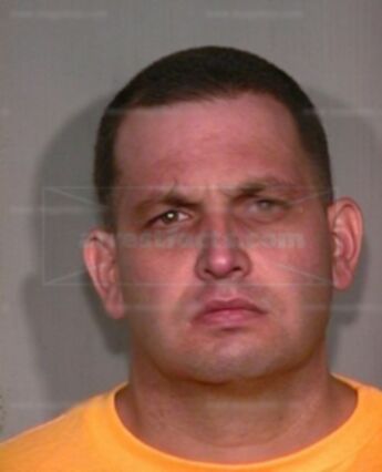 Eric J Hernandez
