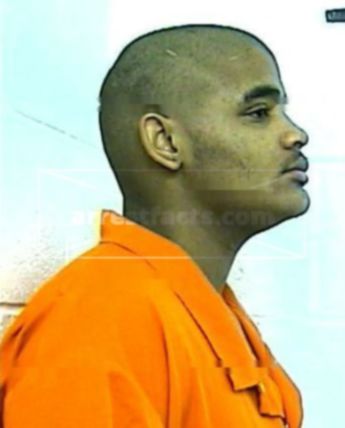 Tyreace L Knowles