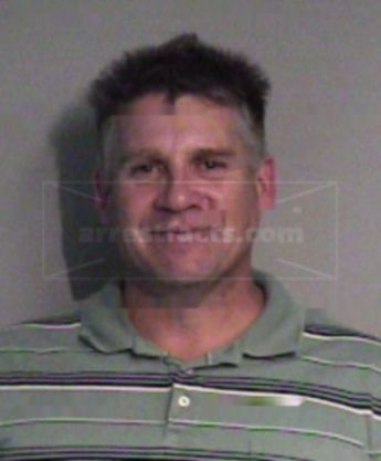 Michael J Tracy
