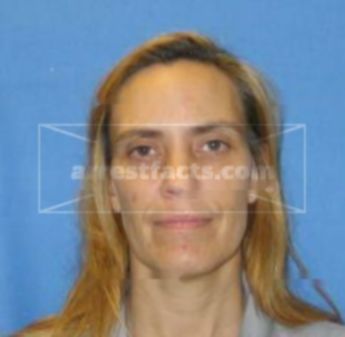 Annette M Odom