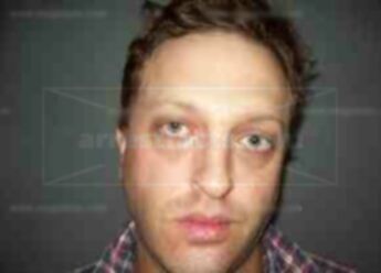 Scott J Favier