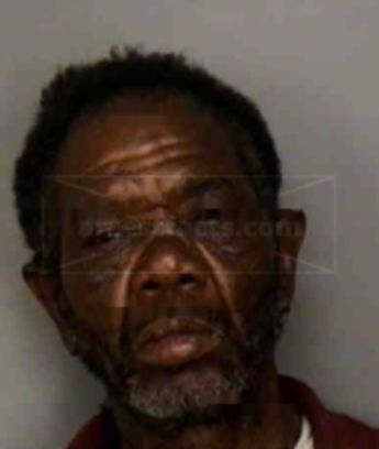 Attrice Lorenzo Brooks